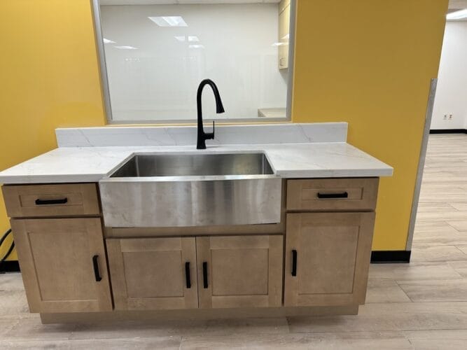 Emergency plumber in Bellflower A Max Plumbing LLC