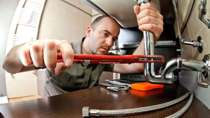 Emergency plumber in Haltom City Express Master Plumbing