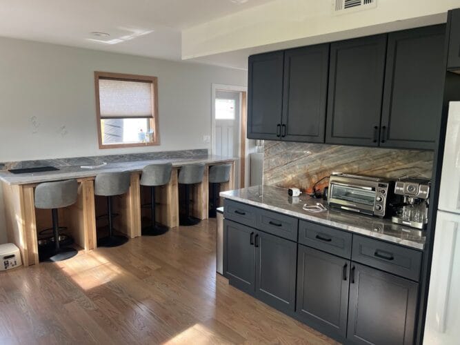 Emergency plumber in Hinsdale Flash Water And Fire Restoration