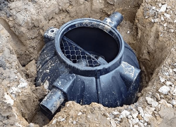 Emergency plumber in Holbrook Jet Cesspool Service