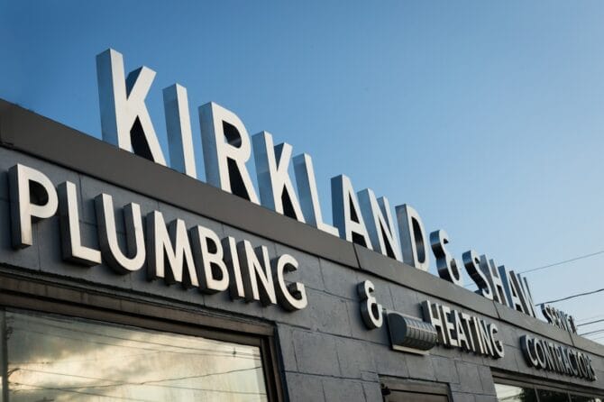 Emergency plumber in Burlington Kirkland and Shaw Inc.
