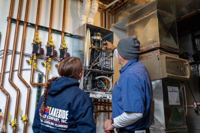 Emergency plumber in Brighton Lakeside Service Co.