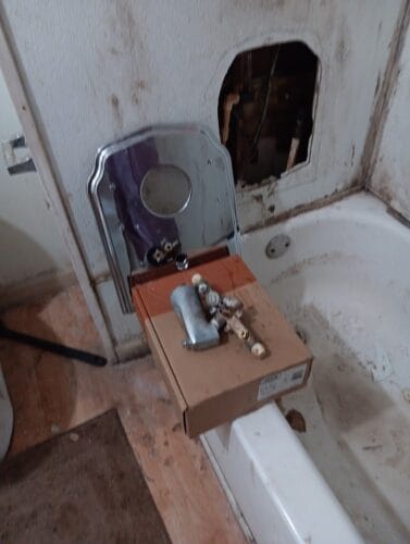 Emergency plumber in Orange Mello Plumbing