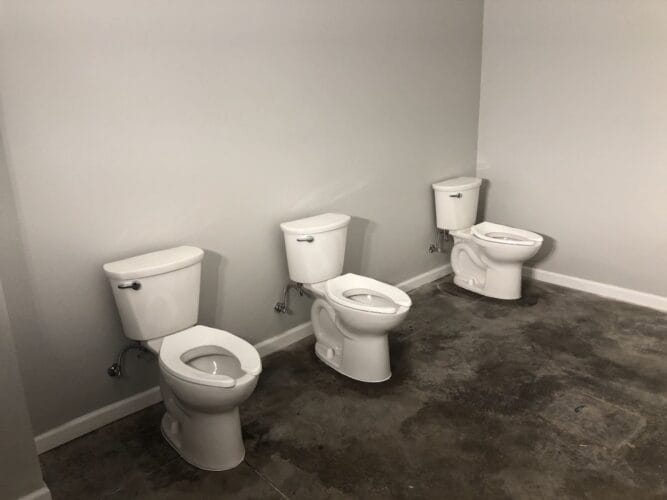 Emergency plumber in Terrell Pace Plumbing LLC