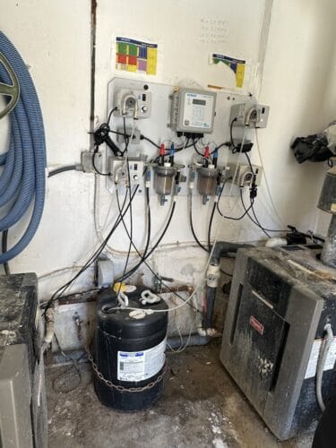 Emergency plumber in North Hollywood Plumb Inc - Plumber