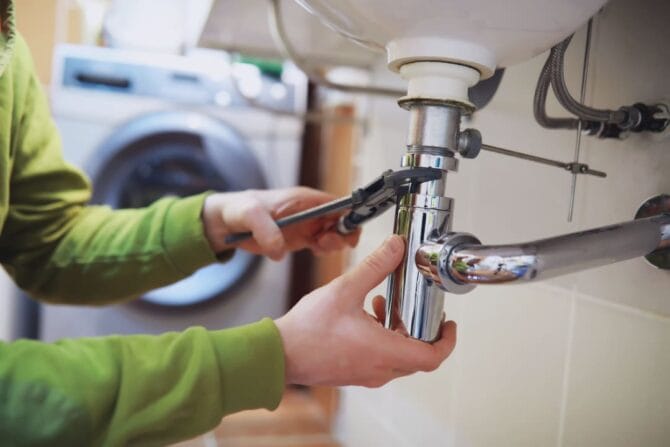 Emergency plumber in Marietta Plumbers 4 Real LLC