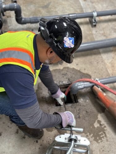 Emergency plumber in El Paso Plumbers Drain Cleaning, Inc.