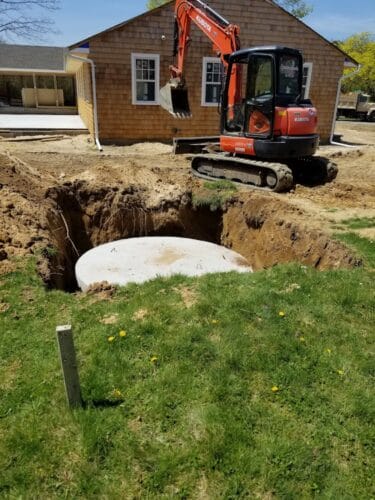 Emergency plumber in East Hampton Quackenbush Cesspools Inc