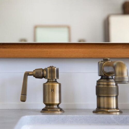 Emergency plumber in Bethpage Alexis & Sons Plumbers LLC