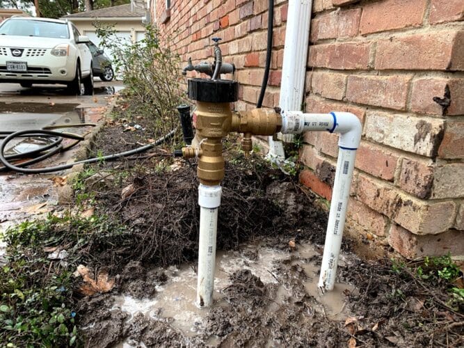 Emergency plumber in Houston Royal Flush Affordable Plumbing