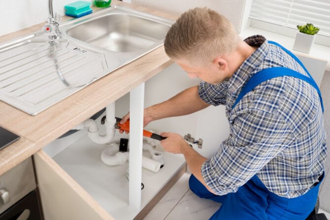 Emergency plumber in Fullerton Seale Plumbing