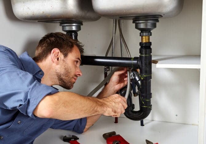 Emergency plumber in Flushing Senid Plumbing and Heating Corp