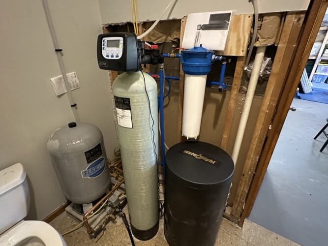 Emergency plumber in Cumberland Shamrock Well and Pump LLC