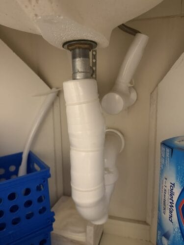 Emergency plumber in Arlington Straw Hat Plumbers & Drain Cleaning of Arlington