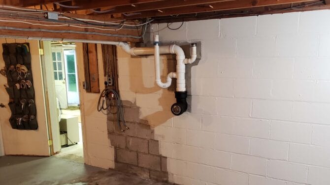 Emergency plumber in Brentwood Trenchless Pipe Repair of NH