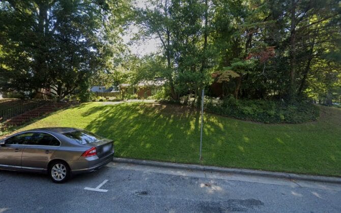 Emergency plumber in Greenville Waterhouse, Inc.