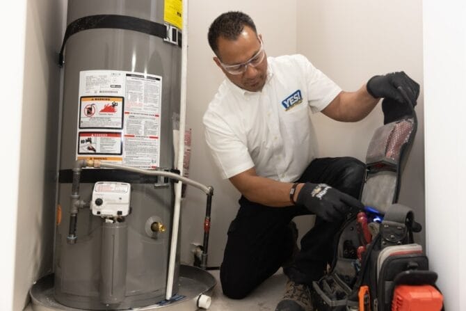 Emergency plumber in Bronx Barlow Plumbing Services