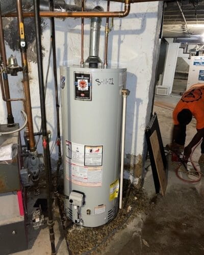 Emergency plumber in Glenside Boss Plumbing & Heating