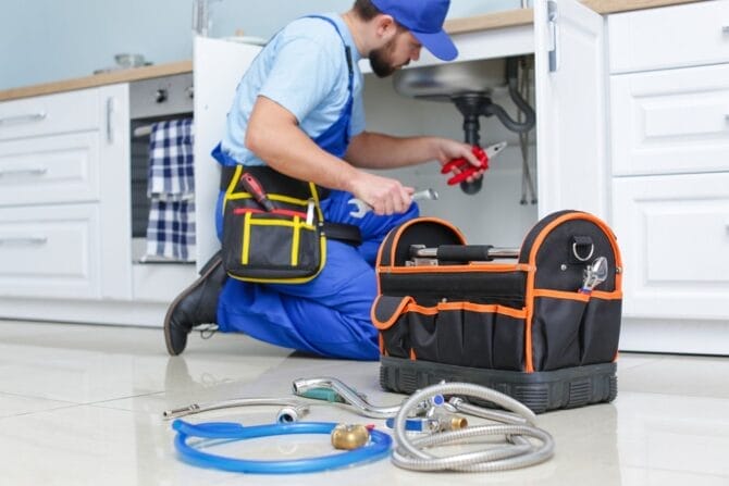 Emergency plumber in Lincoln Clear Flow Solutions