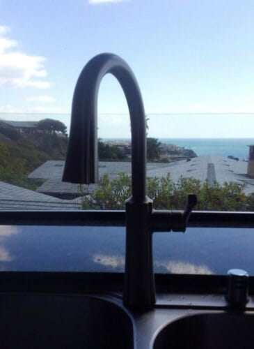 Emergency plumber in Fountain Valley Coast Plumbing, Heating & Air, Inc.