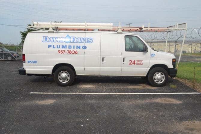 Emergency plumber in Louisville Davis & Davis Plumbing