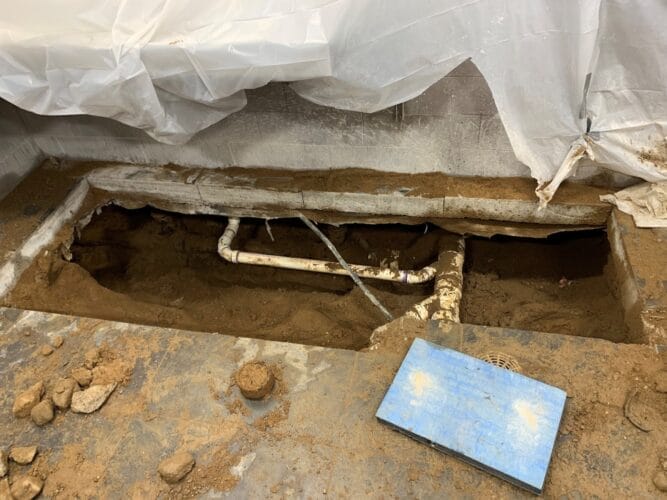 Emergency plumber in Lansing Drain Man